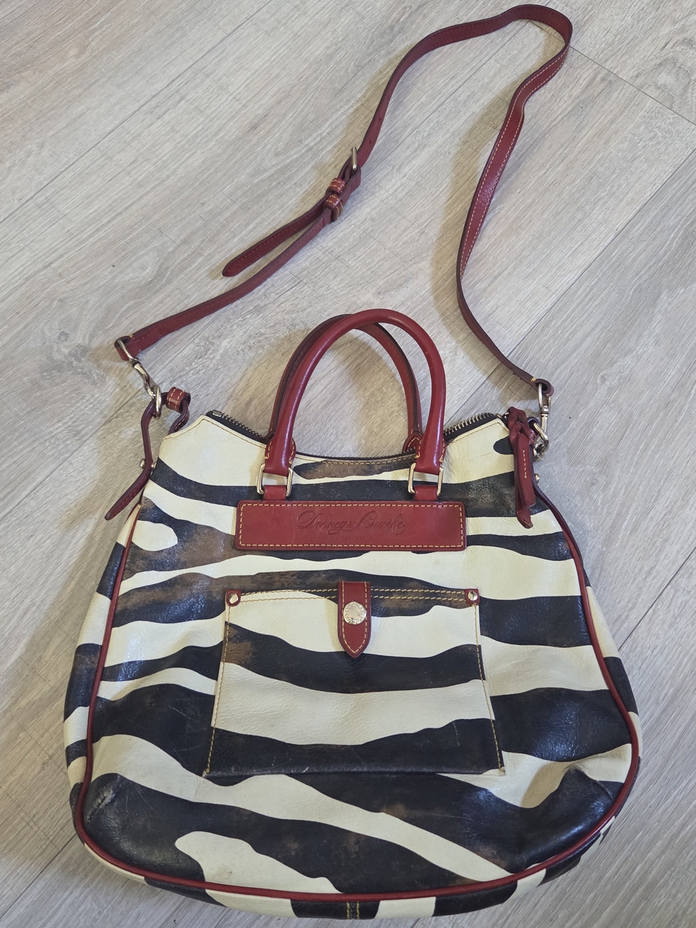 Dooney And Bourke Bag
